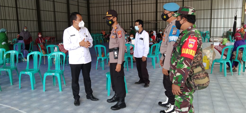 651 Orang Tervaksin di Lapangan Futsal Selo Timur